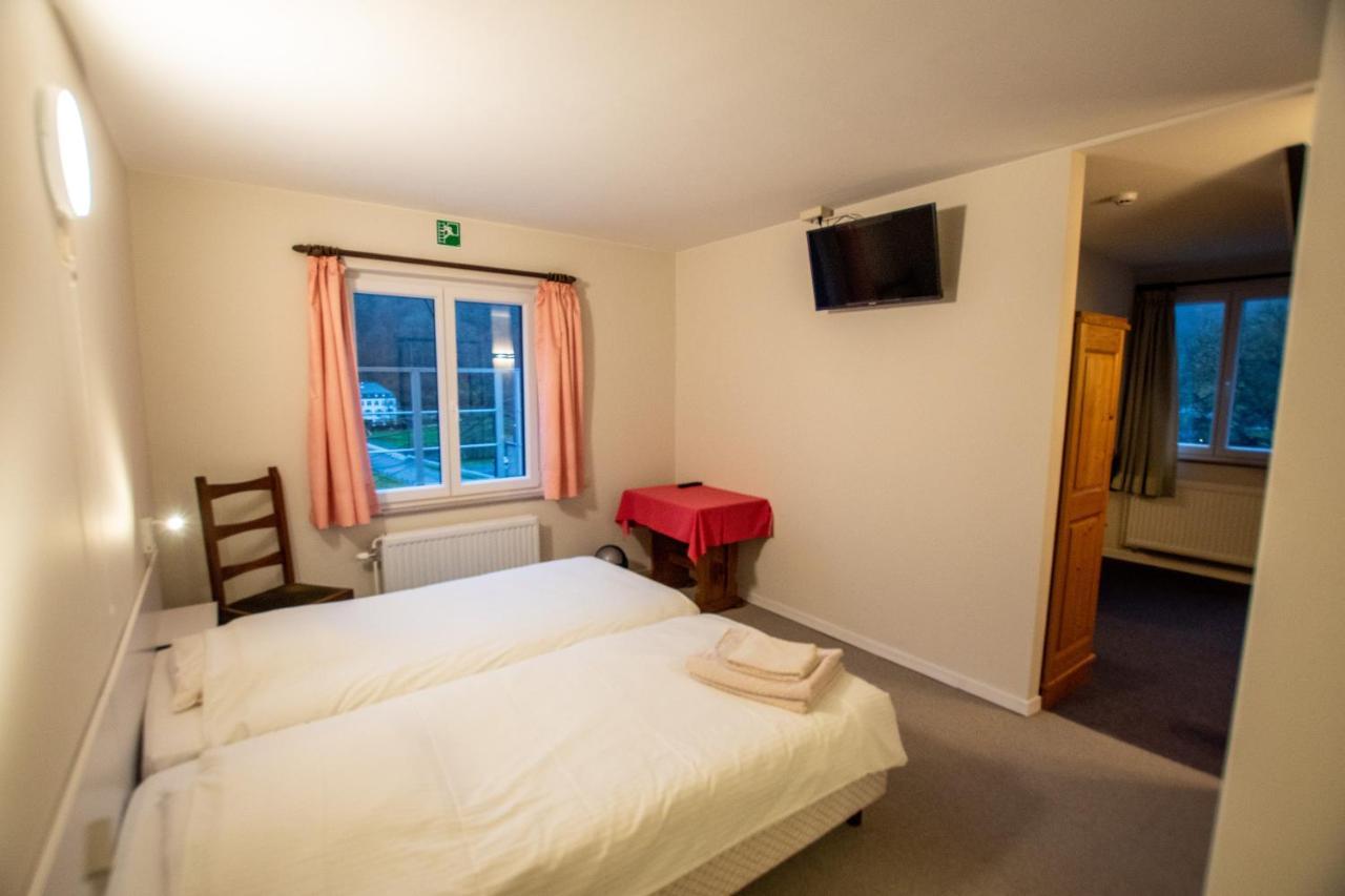 Auberge Le Vieux Moulin Poupehan Dış mekan fotoğraf